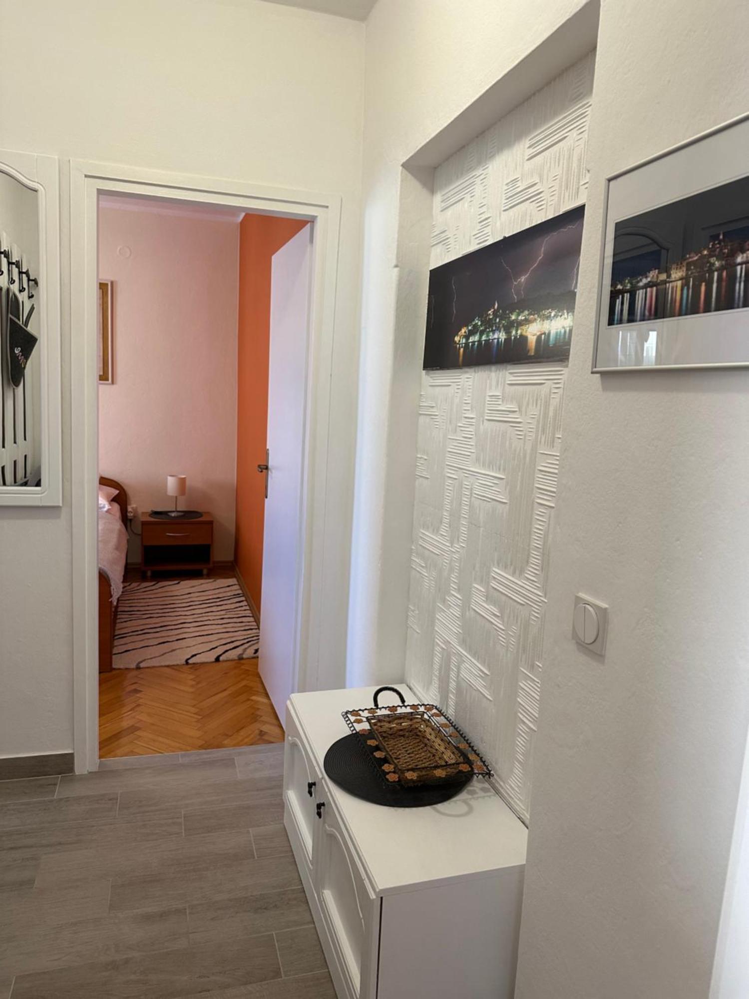 Apartments - Rooms Vesna Primošten Exteriör bild